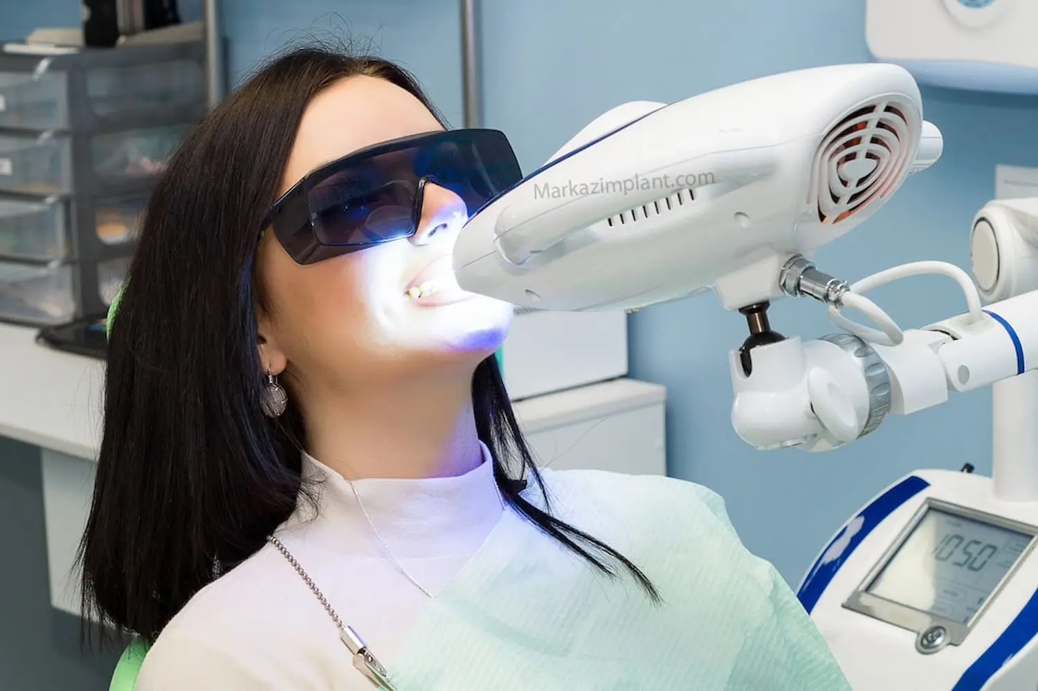 قیمت بلیچینگ دندان bleaching cost